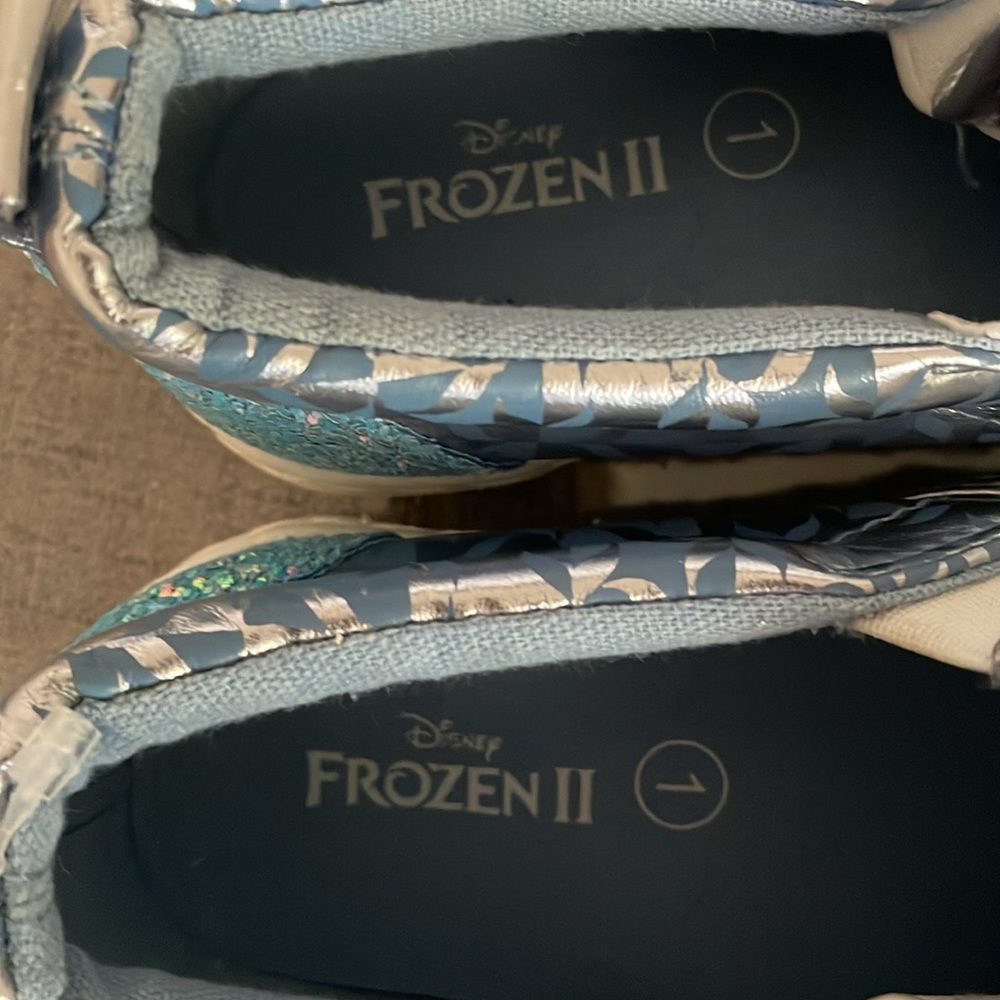Disney Frozen II Girls Sneakers - Picture 4 of 4